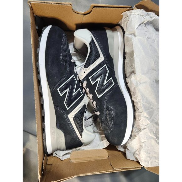 12W Wide New Balance New - Picture 4 of 7